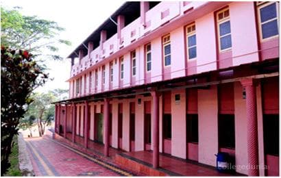 MES Kalladi College